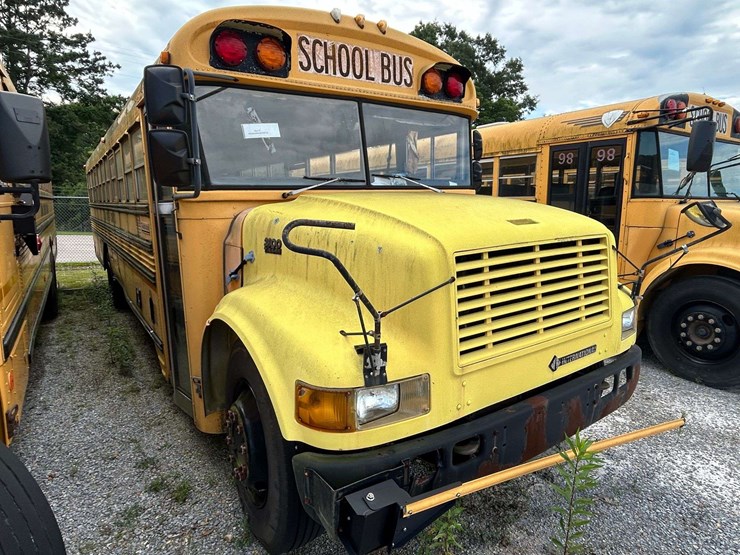 1998-international-3800-image-2