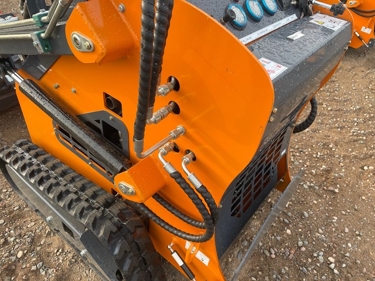 #2003-•-unused-2026-landhonor-mini-skid-steer-loader-image-13