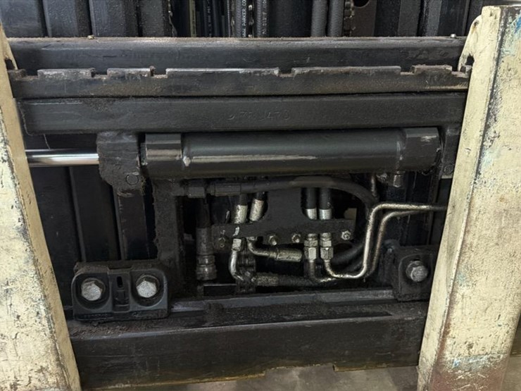 2007-hyster-e50z-image-12