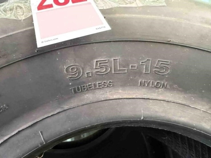 2-farm-wagon-9.5x15-tires-new-image-4