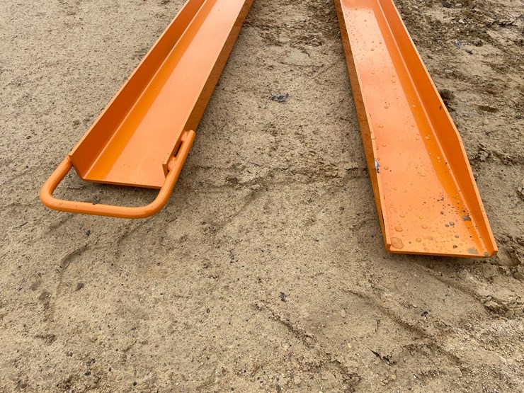 #2260-•-pair-of-new-wolverine-78"-l-pallet-fork-extensions-image-10