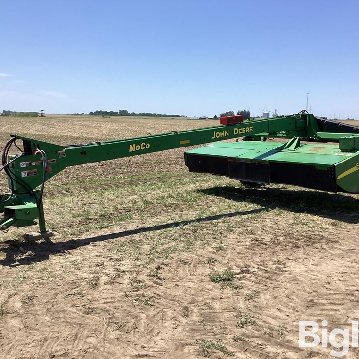 2006 JOHN DEERE 946