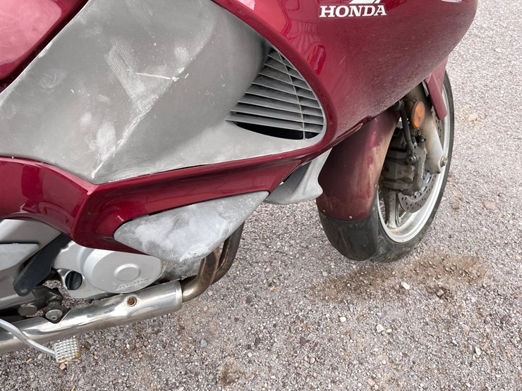 #213-•-2010-honda-touring-(has-a-nm-title)-image-27