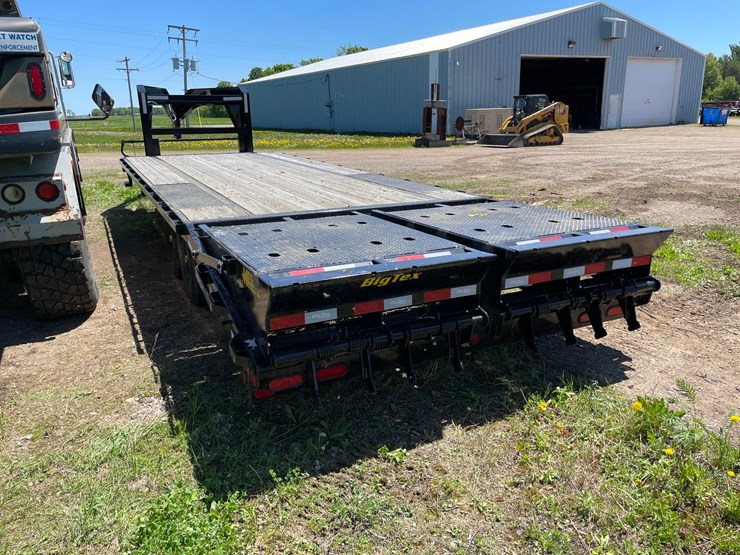 #7030-•-2023-big-tex-gooseneck-trailer-(deerbrook,-wi)-image-9