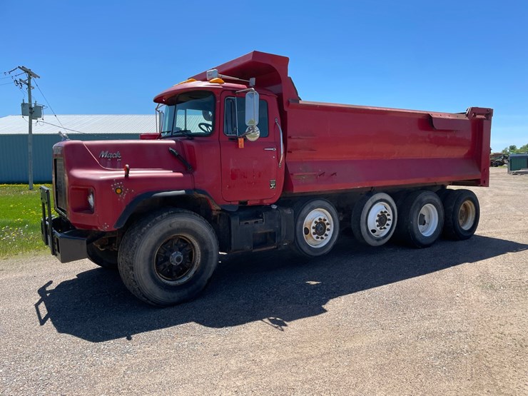 mack-dm688s-image-17