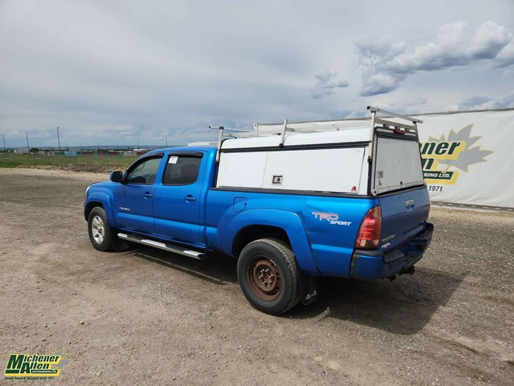2008-toyota-tacoma-image-3