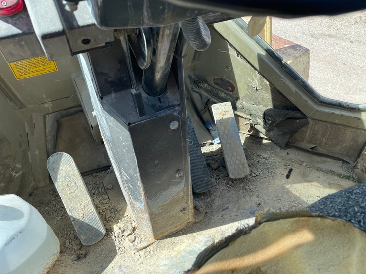 komatsu-wa500-image-46