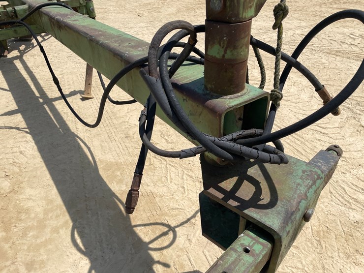 john-deere-2500-image-13