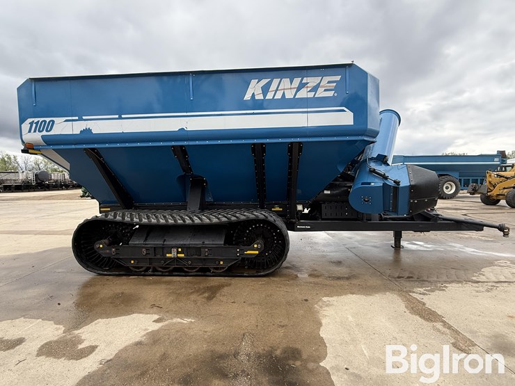 2012-kinze-1100-image-4