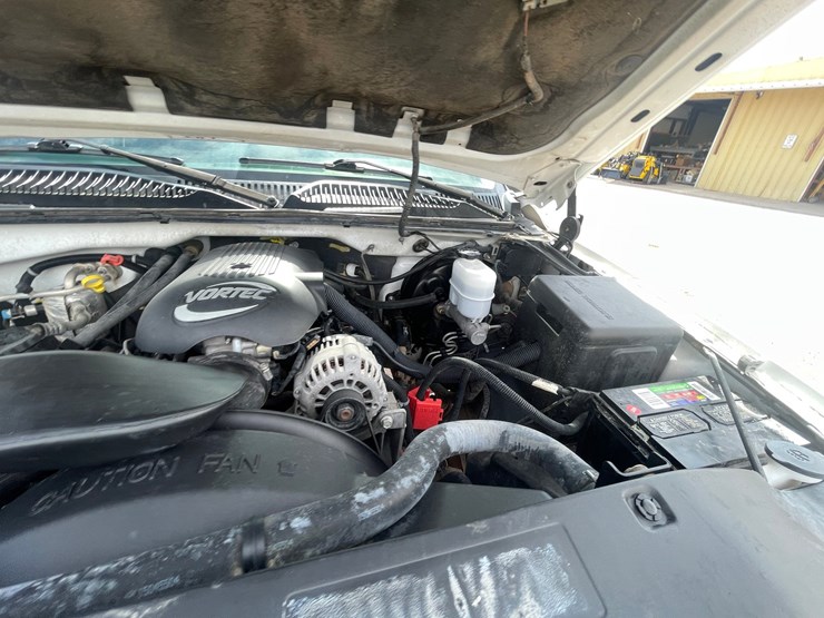 #212-•-2001-chevrolet-silverado-pickup-truck-(has-a-nm-title-image-89