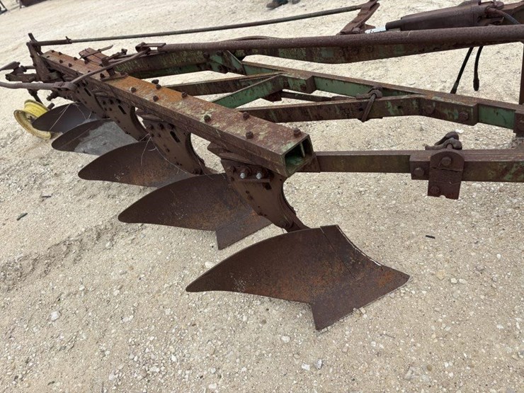john-deere-5-image-4