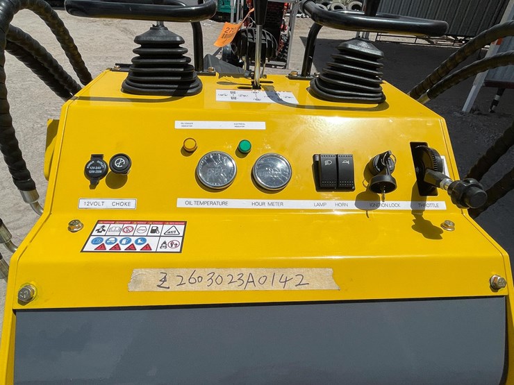 #2701-•-unused-2026-mini-skid-steer-loader-image-8
