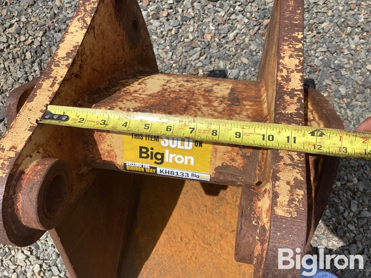 17.5”-excavator-bucket-image-13