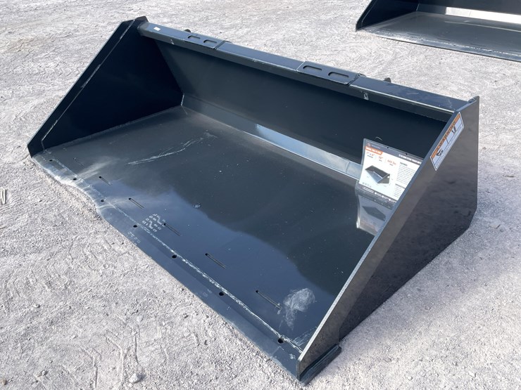 #2772-•-unused-2026-wolverine-skid-steer-track-duty-bucket-attachments-image-12