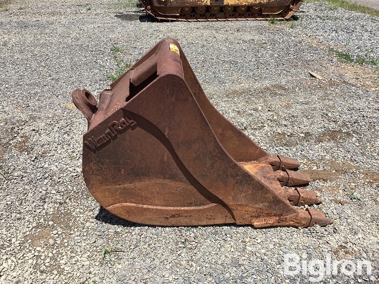 wainroy-24"-excavator-bucket-image-4