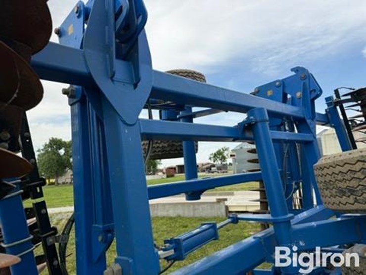 2017-landoll-7450-49-image-16