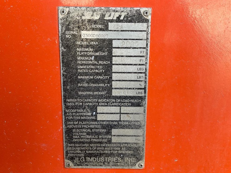 2005-jlg-600s-image-26