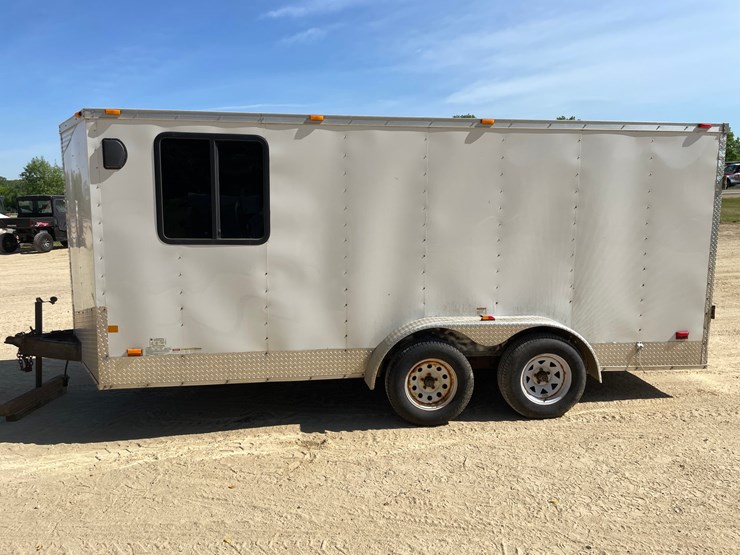 #412-•-2012-middlebury-16'-enclosed-trailer-(has-wi-title)-image-8