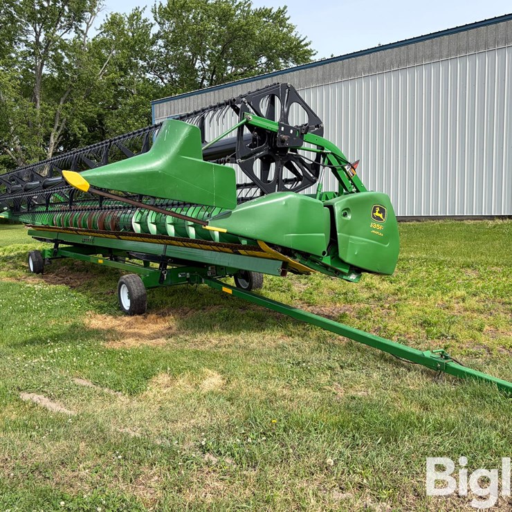 2006 JOHN DEERE 635F
