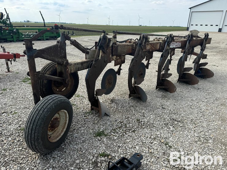 dmi-5-bottom-plow-image-5