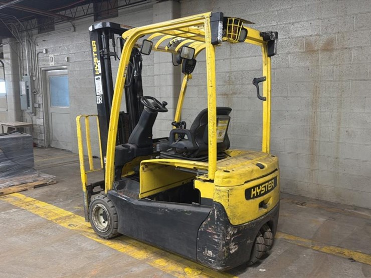 2015-hyster-j40xnt-image-3