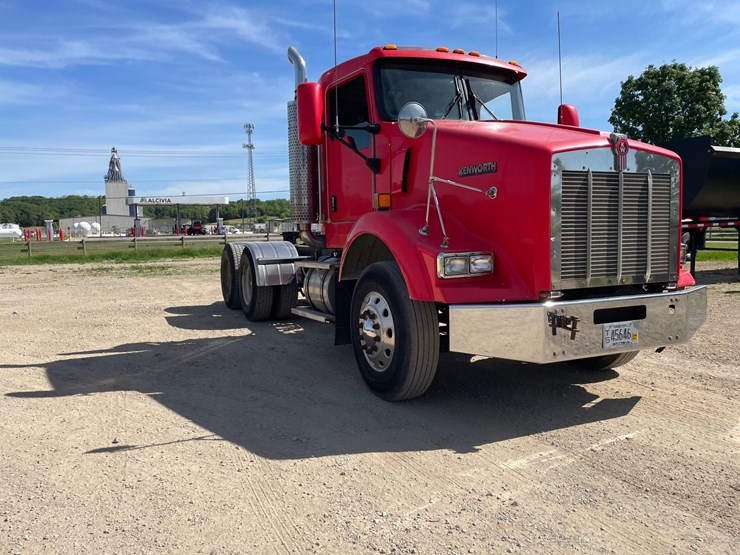 2003-kenworth-t800-image-3
