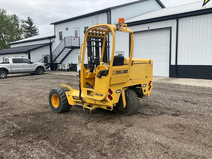 #1353-•-2020-sellick-stm-55k4-forklift-image-5