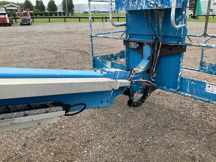 2008-genie-s40-image-24