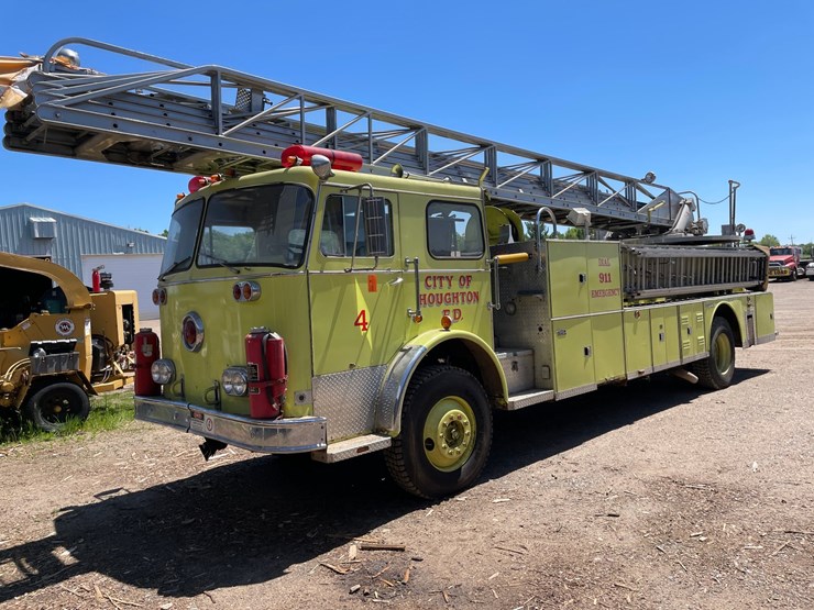 #7035-•-1970-seagrave-fire-engine-(wi-title-in-delay)-(deerbrook,-wi)-image-14