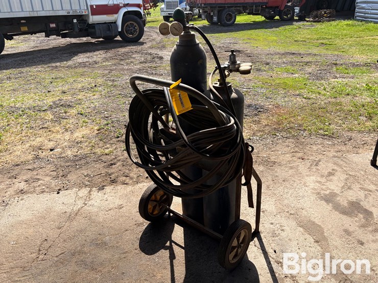propane-tanks-&-torch-setup-image-5