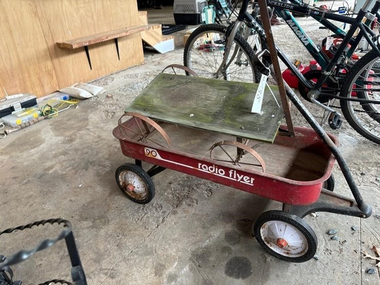 radio-flyer-90-wagon-&-other-image-2