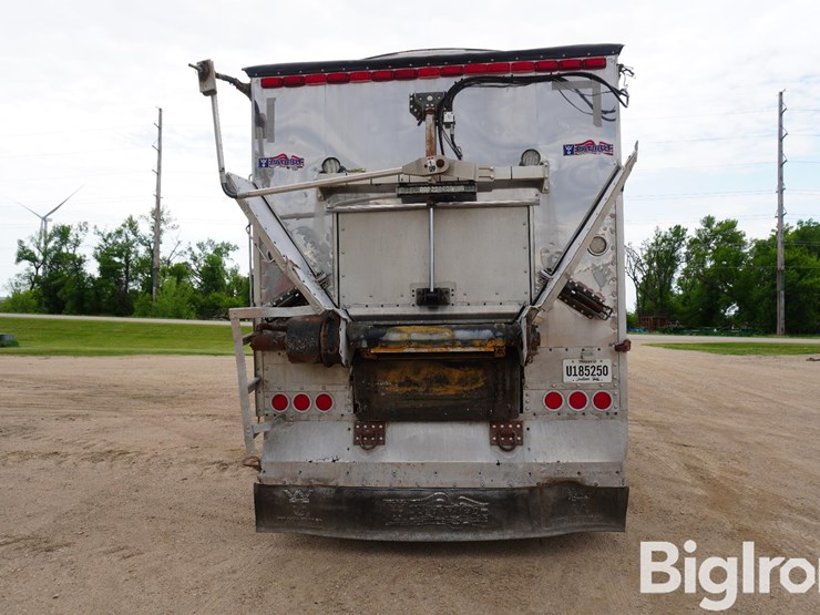2011-wilson-dwbt-650b-tri/a-53'x96"-belt-trailer-image-6