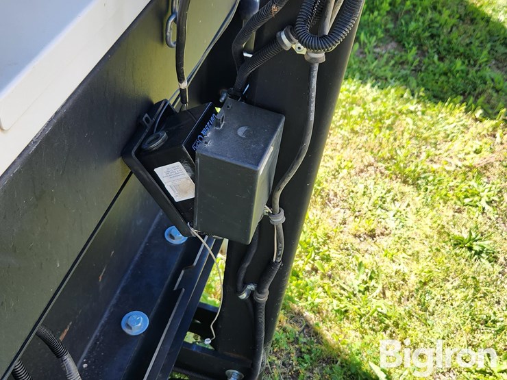 2018-generac-mmg251f4-22kw-portable-generator-image-12