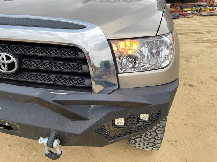 2007-toyota-tundra-sr5-image-16