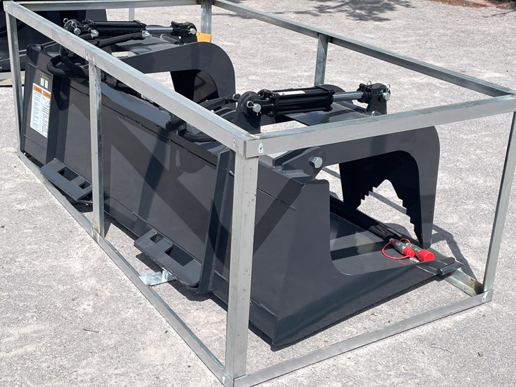 #2763-•-unused-2026-wolverine-skid-steer-grapple-bucket-attachment-image-12