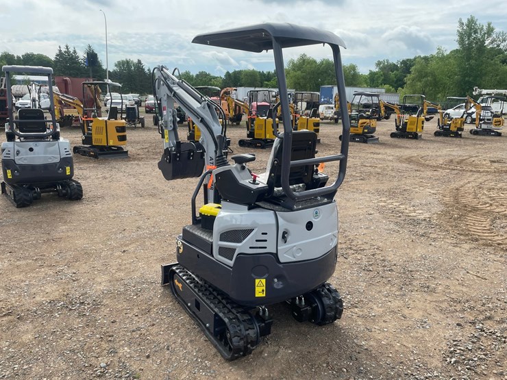 #2034-•-unused-2026-ats-mini-excavator-image-2