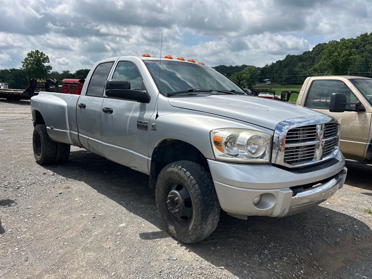 2007-dodge-ram-3500-image-1
