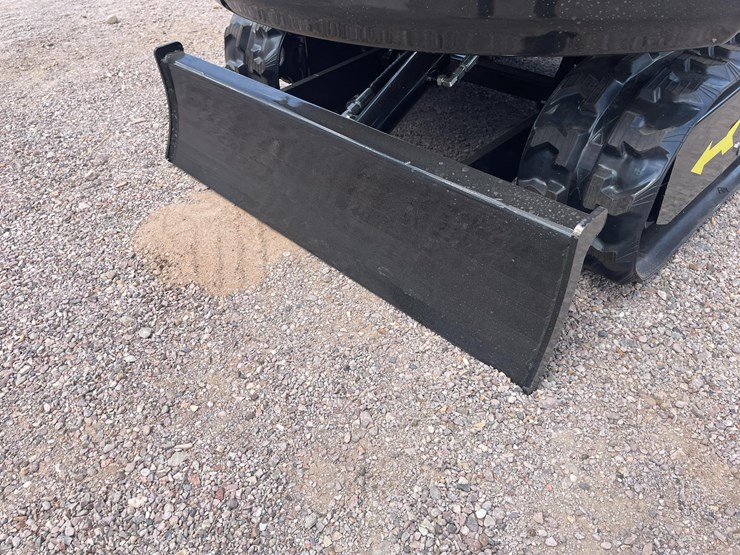 #2650-•-unused-cfg-mini-excavator-image-38