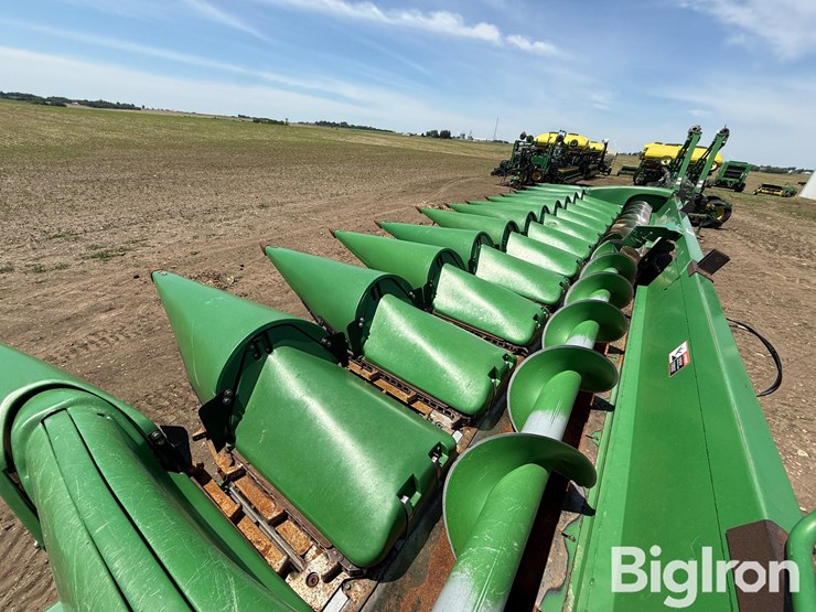 2010-john-deere-612c-image-13