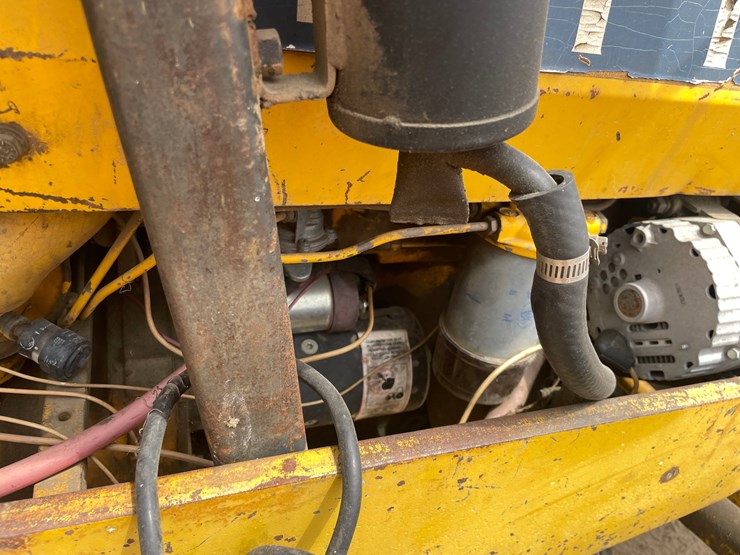 #302-•-liftmaster-rough-terrain-forklift-(boyceville-wi)-image-35
