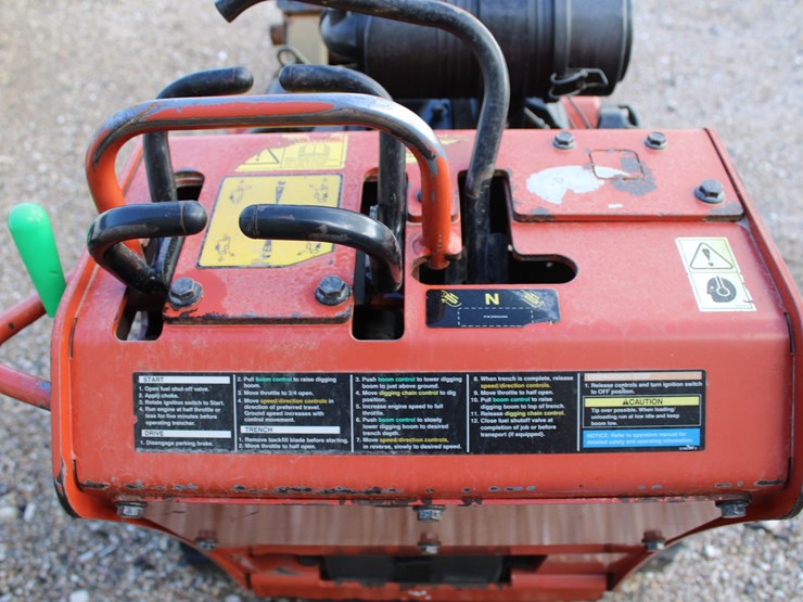 ditch-witch-c24x-image-4