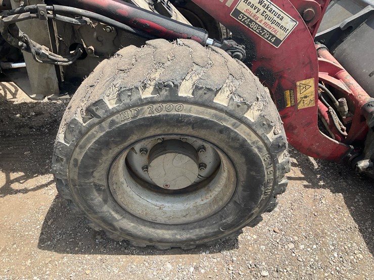 2018-takeuchi-tw65-image-16