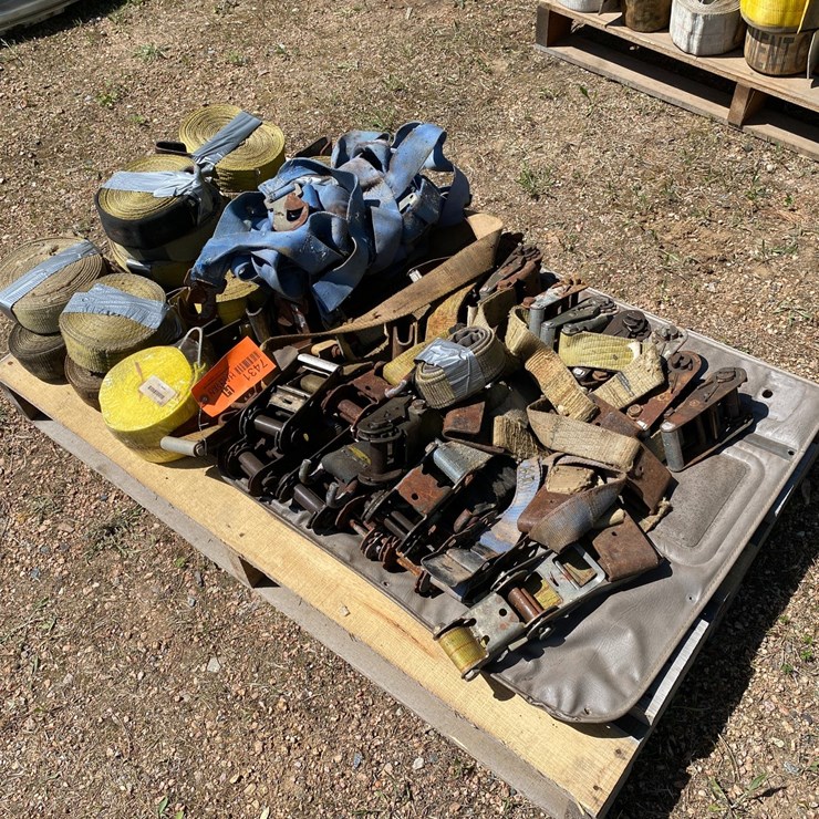 #7431 • Pallet of 2" Ratchets and Straps (Antigo, WI)