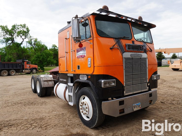 1987-freightliner-fla63104-t/a-cabover-truck-tractor-image-3