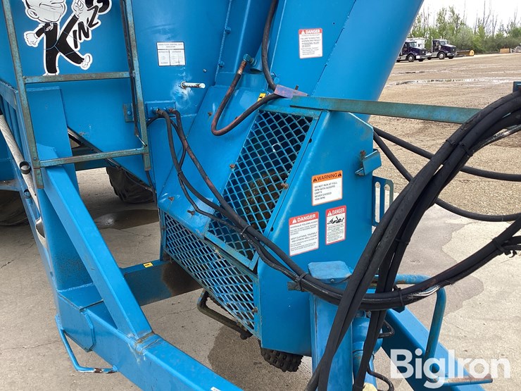 1984-kinze-1200-image-13