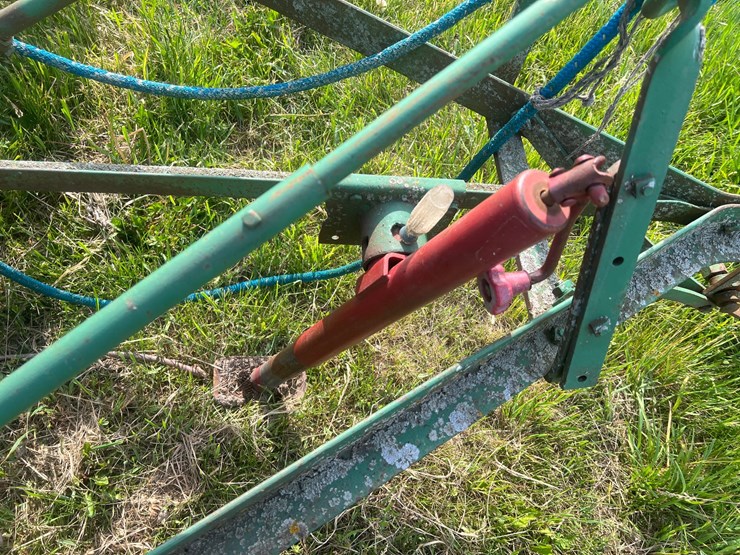 10-john-deere-10-image-20