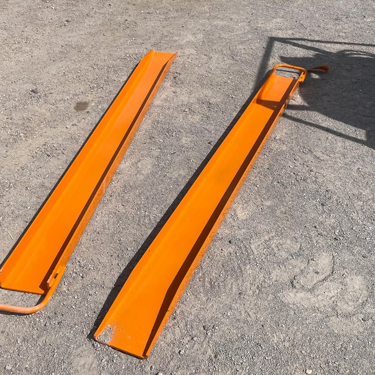#2793 • Unused 2026 Wolverine Skid Steer Pallet Fork Extensions
