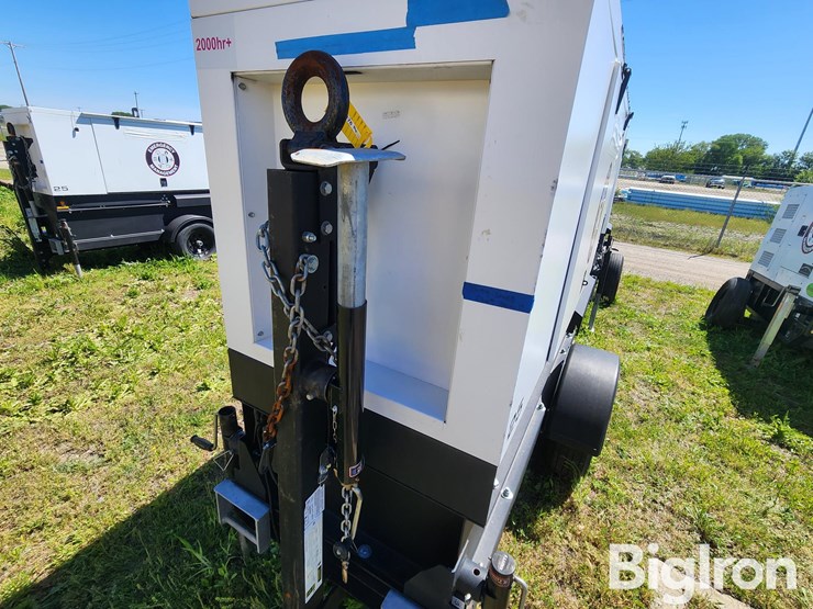 2015-generac-mmg251f4-22kw-portable-generator-image-11