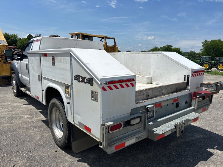 2014-ford-f550-image-7