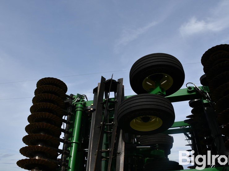 mcfarlane-incite-5140-drb-40'-universal-tillage-image-17